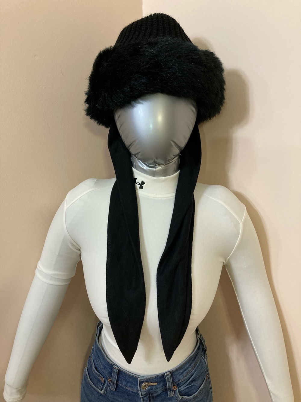 BOGO🛍️Black Faux Fur Knit Hat - Women Accessories